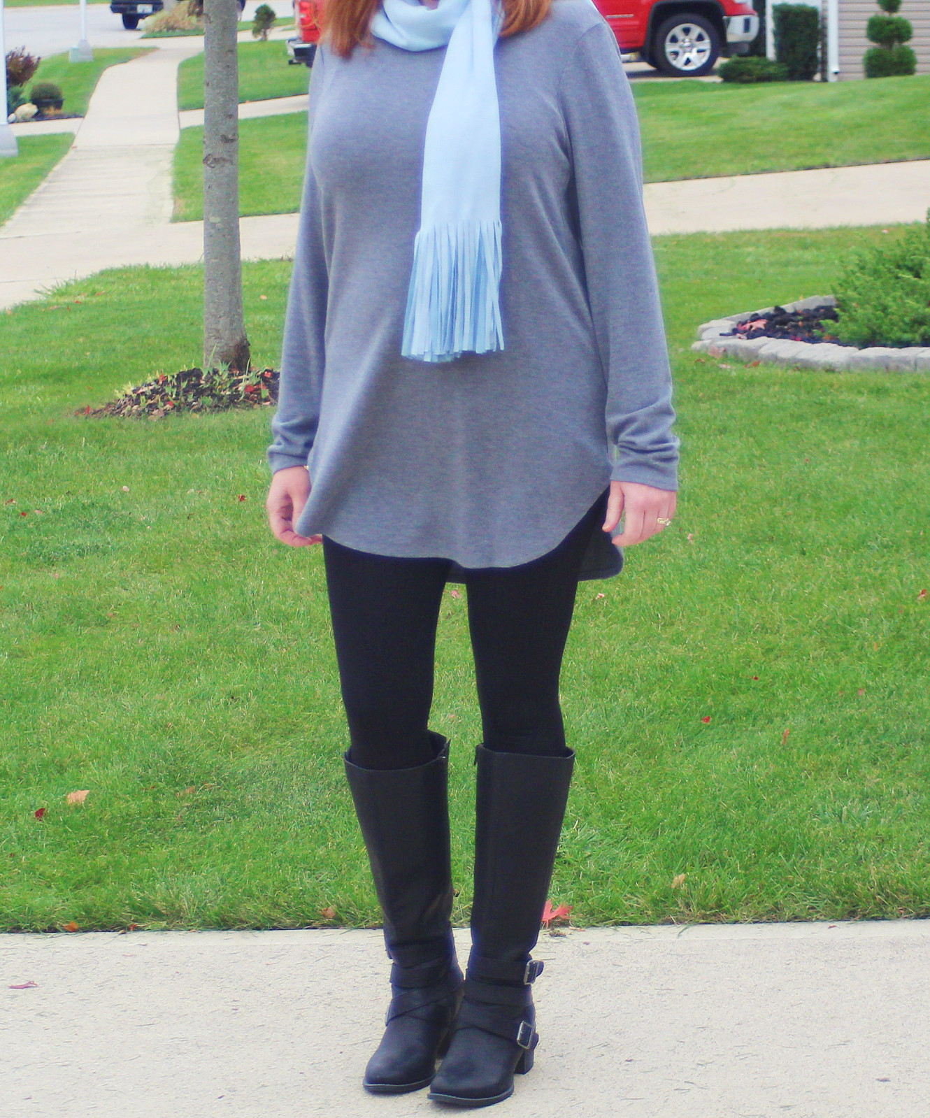 Scarf, Tunic, And Black Leggings