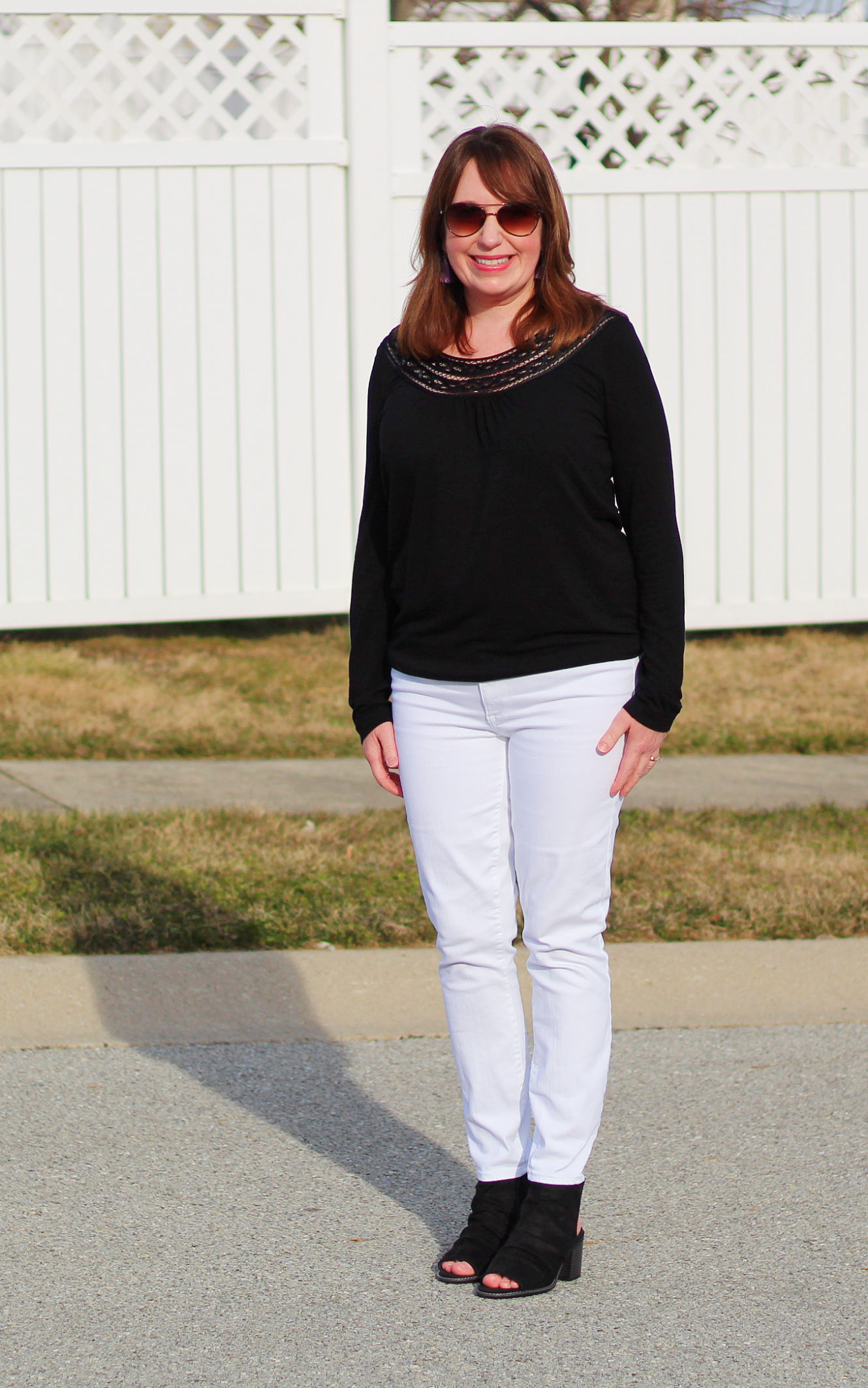 Classic Black And White Outfit 