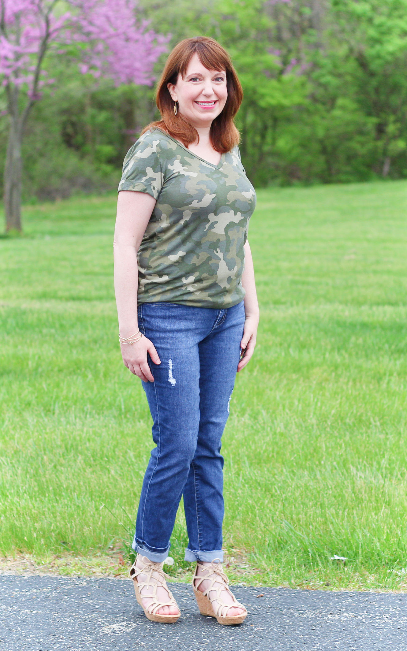 Camo Tee And Jeans Spring Outfit #fsashion #style #over40fashion