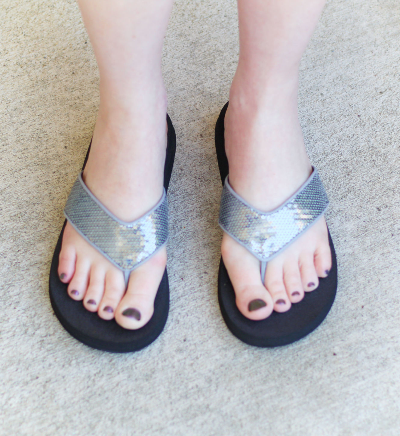 Summere Sandals Plus A New Favorite Nail Polish #beauty #fashion