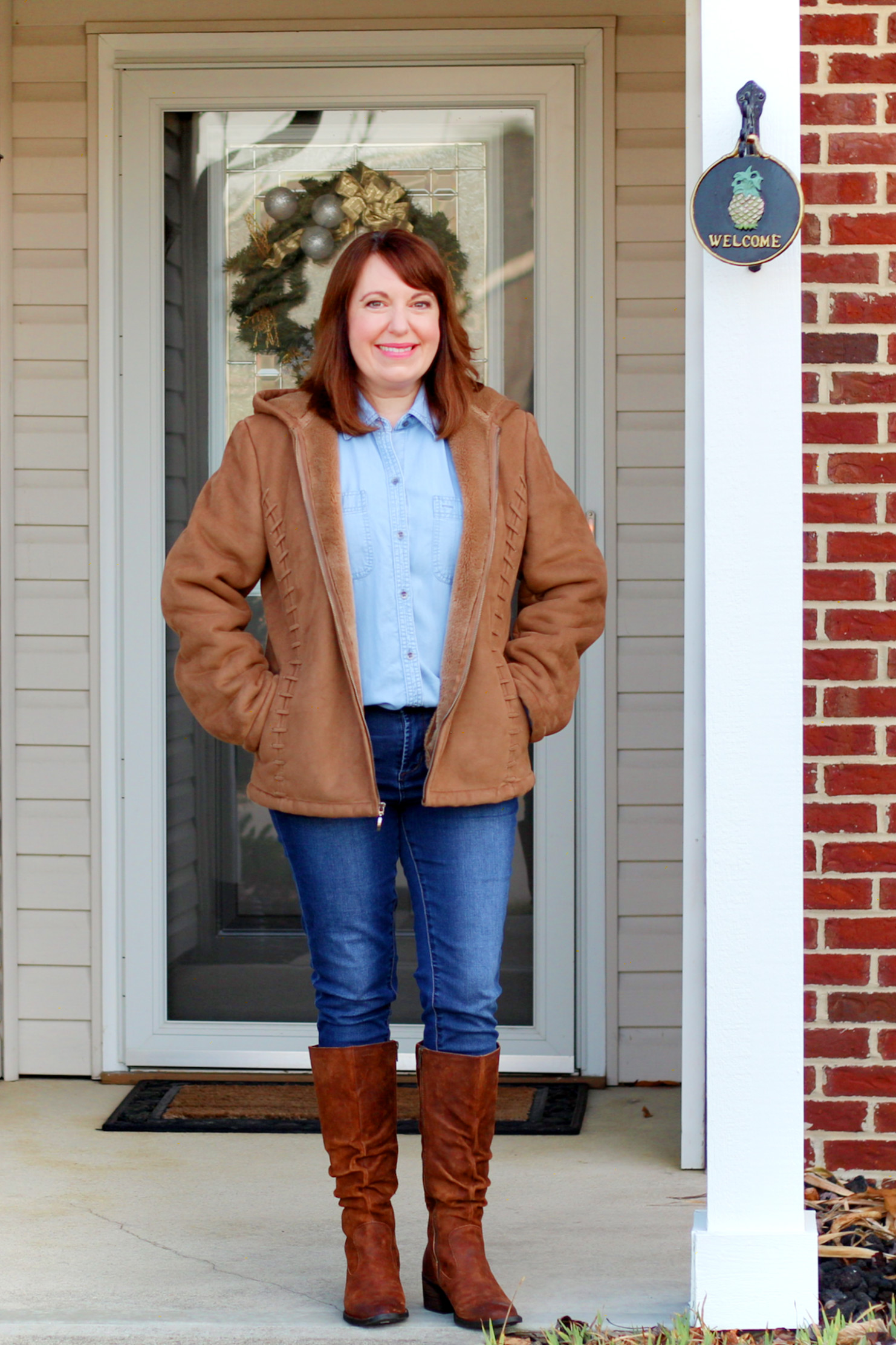 I've had this Liz Claiborne coat for 10 or more years, it is the best coat I've ever had! #wintercoat #coat #fashionblogger #styleblogger