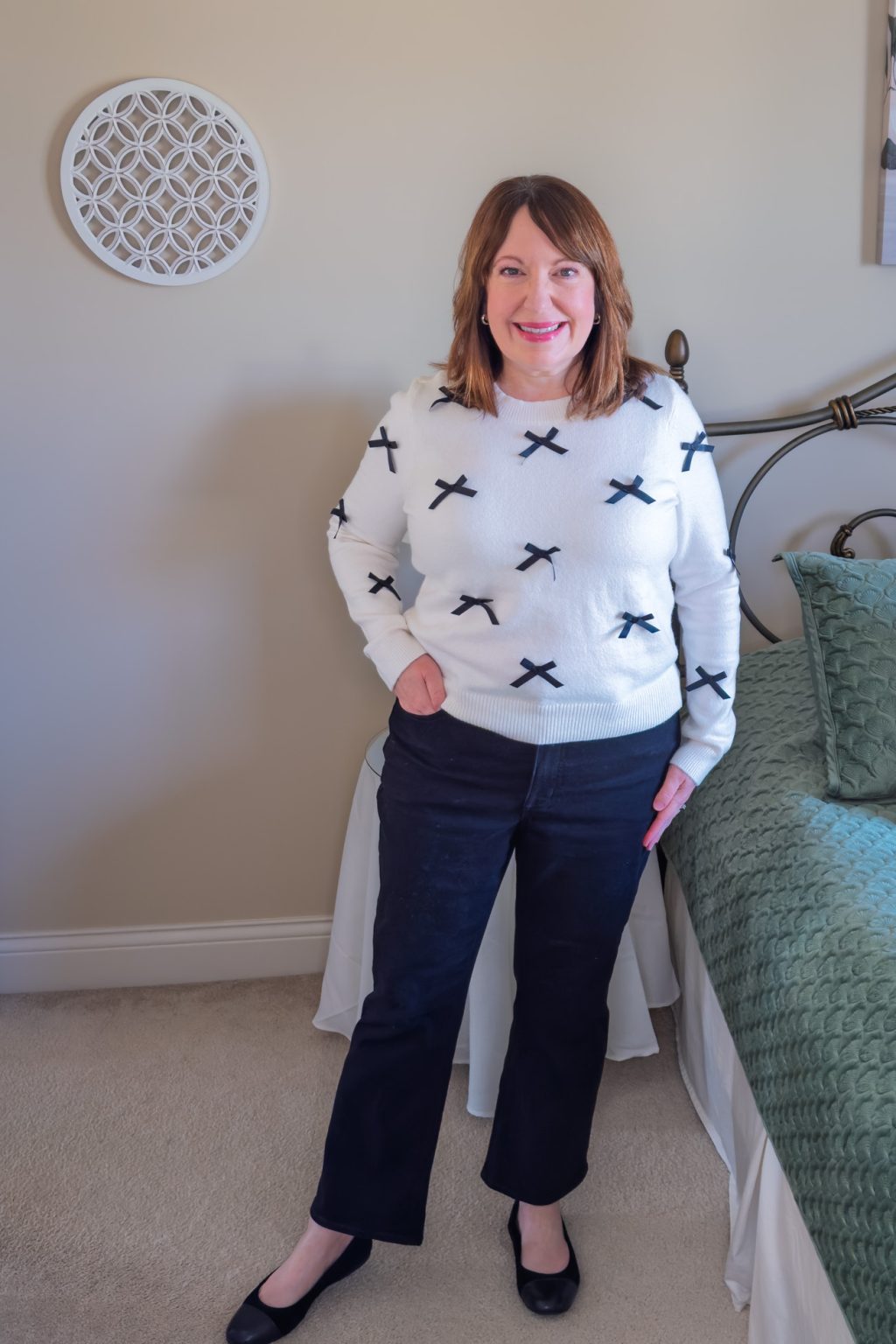 Solid Bow Tie Back Loose Sweater